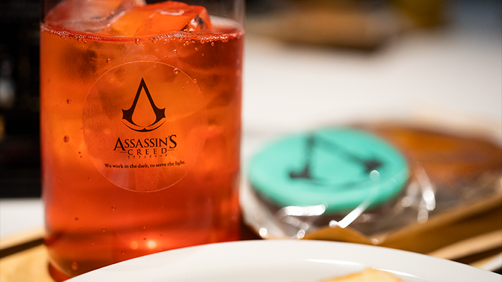Experimentando Assassin's Creed Shadows Cafe en Harajuku