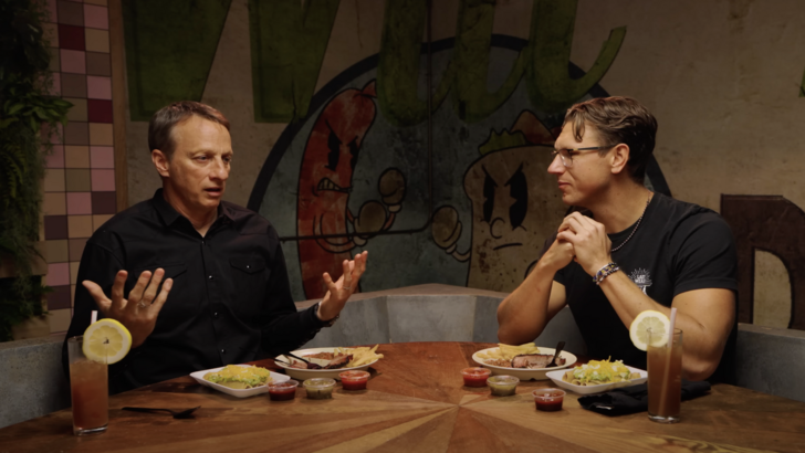 Tony Hawk bevestigt 'iets' in de maak voor het 25 -jarig jubileum van Tony Hawk's Pro Skater