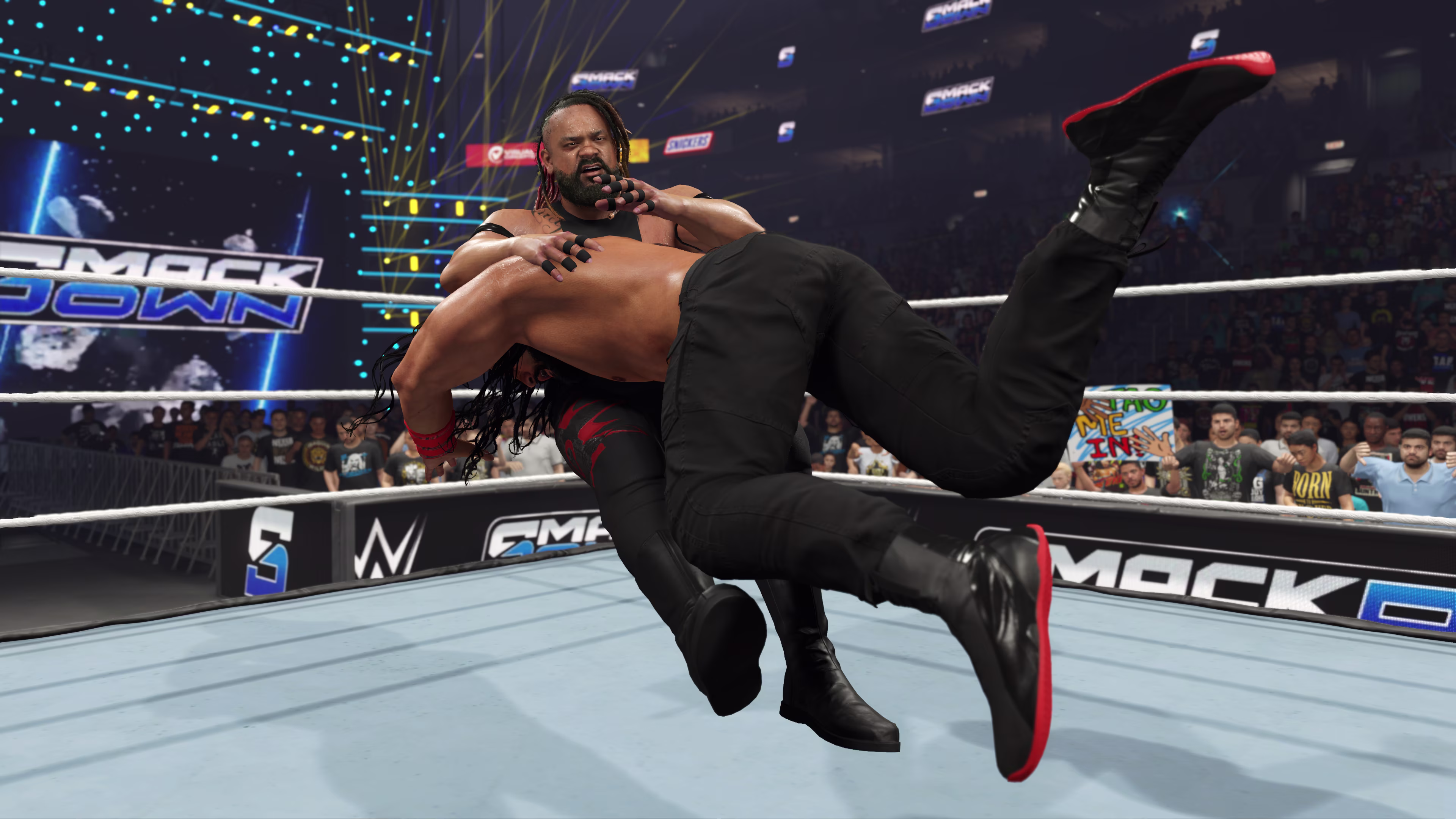 罗马在周五晚上在 *WWE 2K25 *的SmackDown上统治Spears Spears Jacob Fatu *